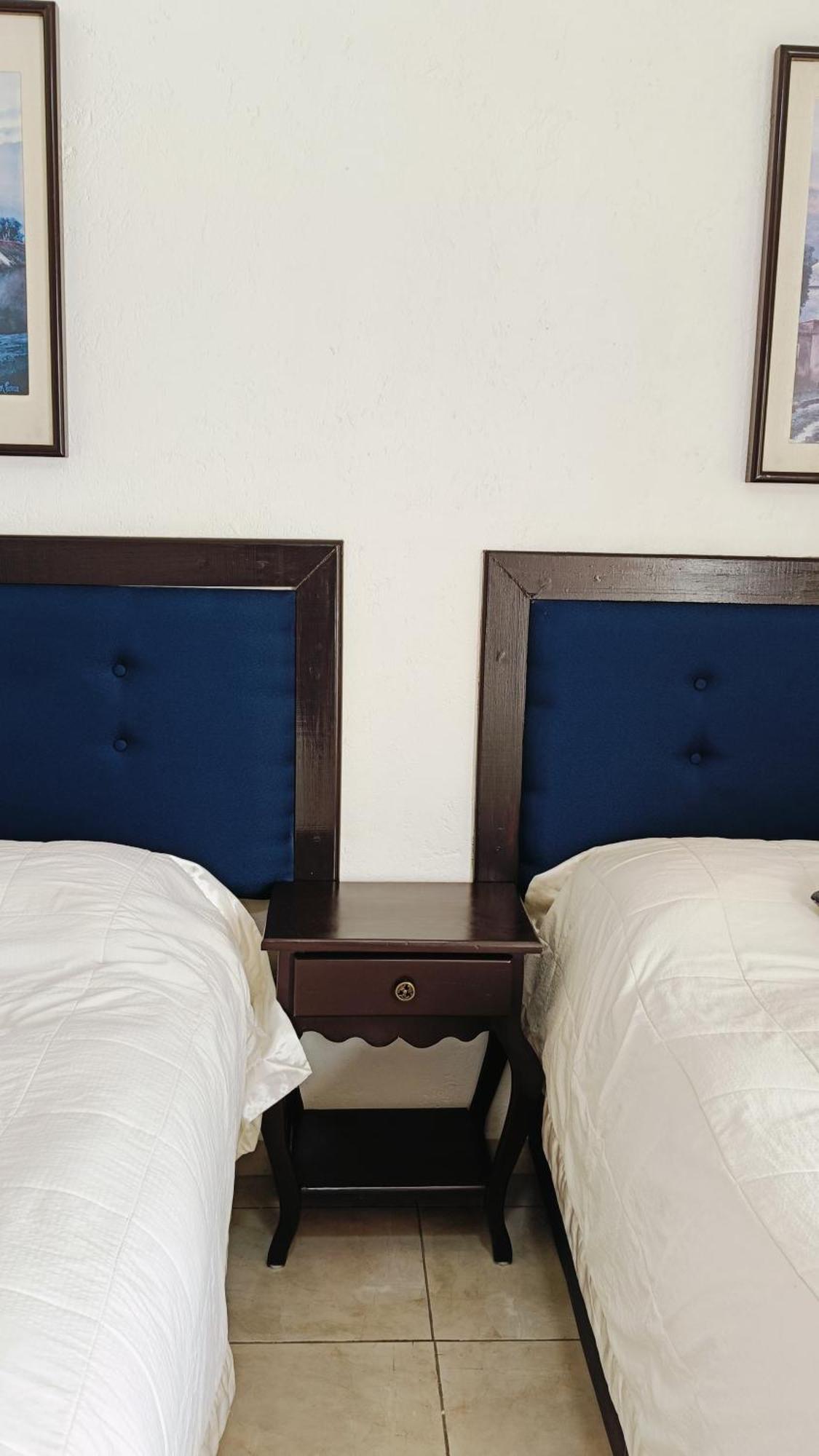 Hotel Palmas Teotihuacan Сан-Хуан-Теотиуакан Экстерьер фото